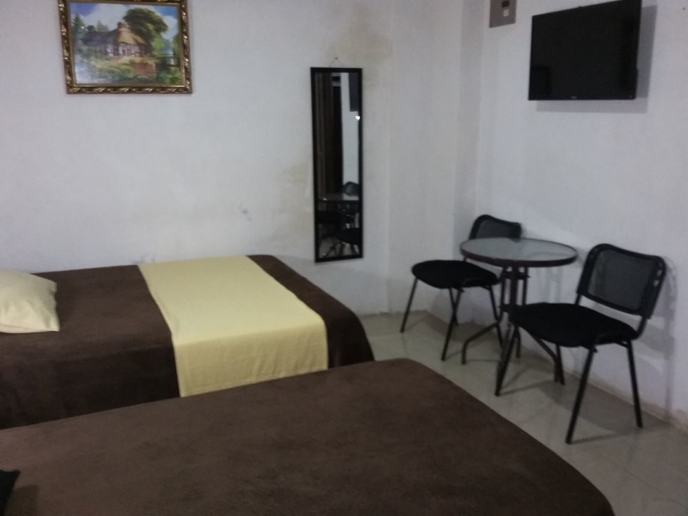 Cabinas Madeleine Пунтаренас Экстерьер фото